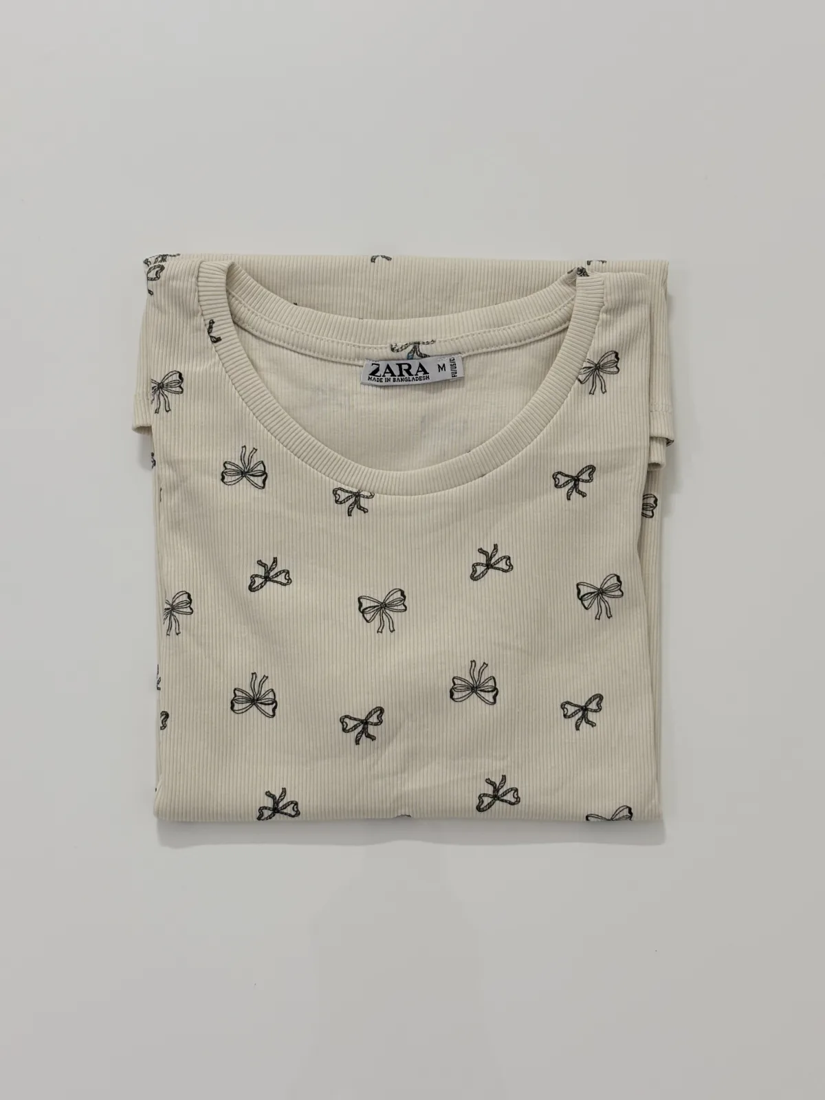 تیشرت کبریتی ZARA طرح پاپیون ریز